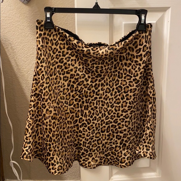 Nomad Dresses & Skirts - Satin Mini Skirt with Leopard Print!